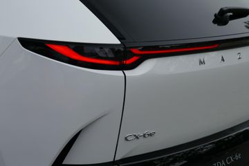 Mazda CX-6e