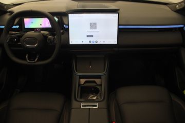 Lynk & Co 08