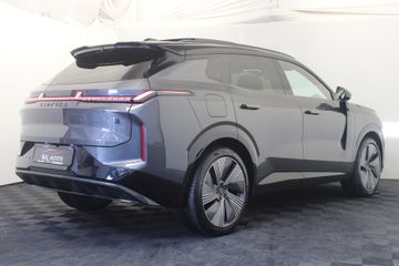 Lynk & Co 08