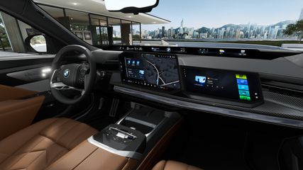BMW i7
