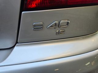Volvo S40