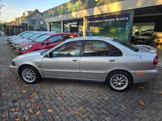 Volvo S40