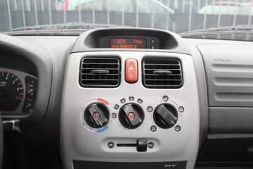 Opel Agila