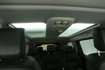 Peugeot e-Traveller