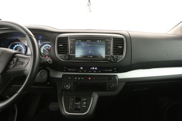 Peugeot e-Traveller