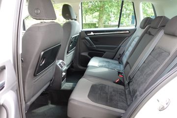 Volkswagen Golf Sportsvan