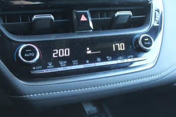 Toyota Corolla Touring Sports