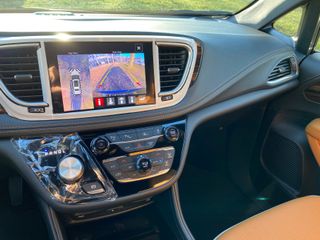 Chrysler Pacifica