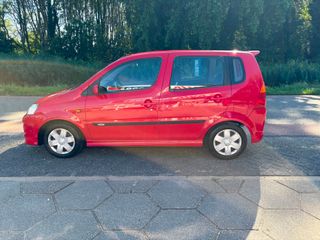 Daihatsu Young RV