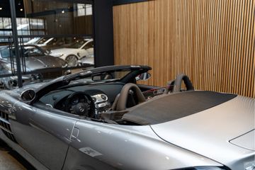 Mercedes-Benz SLR