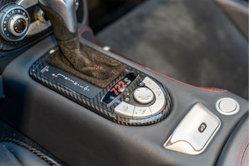 Mercedes-Benz SLR