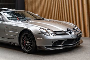 Mercedes-Benz SLR