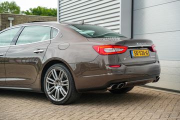 Maserati Quattroporte