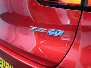 MG ZS EV