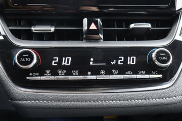 Toyota Corolla Touring Sports