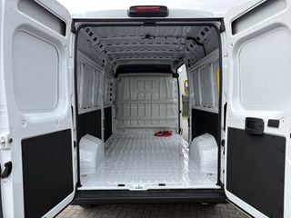 Opel Movano-e