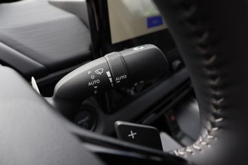 Toyota C-HR+