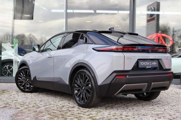 Toyota C-HR+