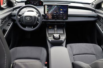 Toyota C-HR+