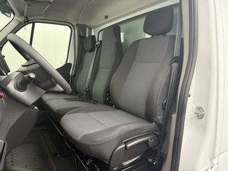 Nissan Interstar