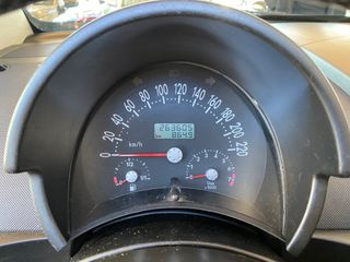 Volkswagen New Beetle