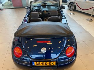 Volkswagen New Beetle
