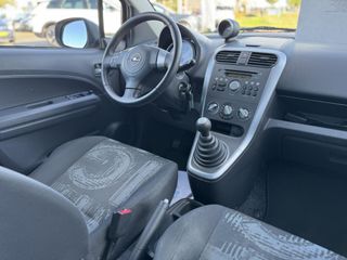 Opel Agila