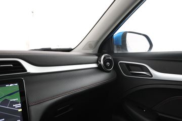 MG ZS EV