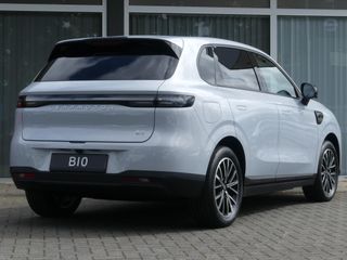 Leapmotor B10