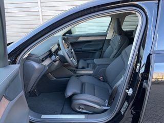 Volvo ES90