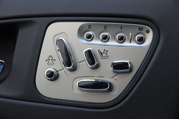 Jaguar XK