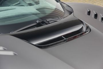 Ferrari 296