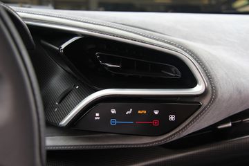 Ferrari 296