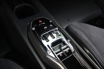 Ferrari 296