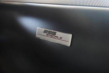 Ferrari 296