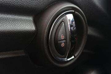 MINI 5-Deurs