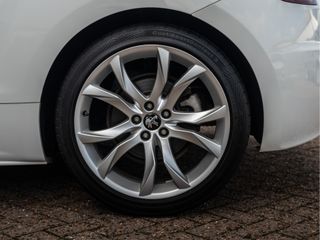 Peugeot RCZ