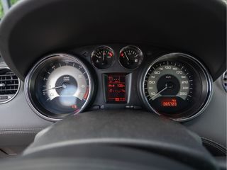 Peugeot RCZ