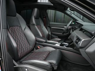 Audi Q8 Sportback e-tron