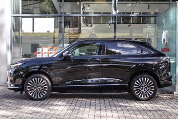 Honda e:Ny1