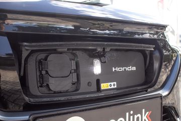 Honda e:Ny1