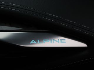 Alpine A390