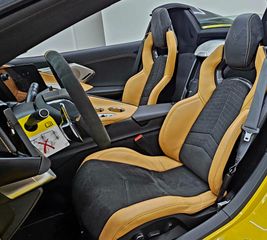Corvette C8