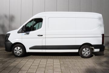 Nissan Interstar