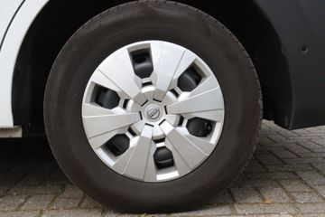 Nissan Interstar