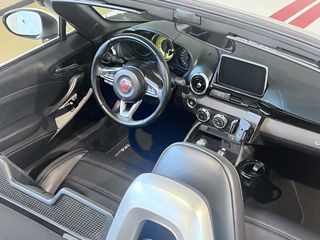 Fiat 124 Spider