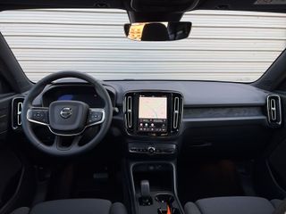 Volvo EC40