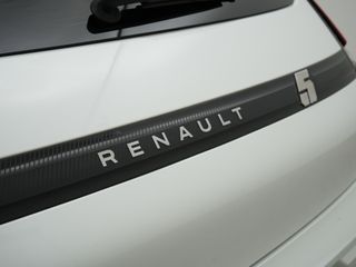Renault 5