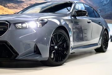 BMW M5