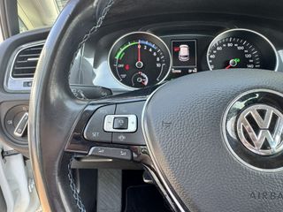 Volkswagen e-Golf